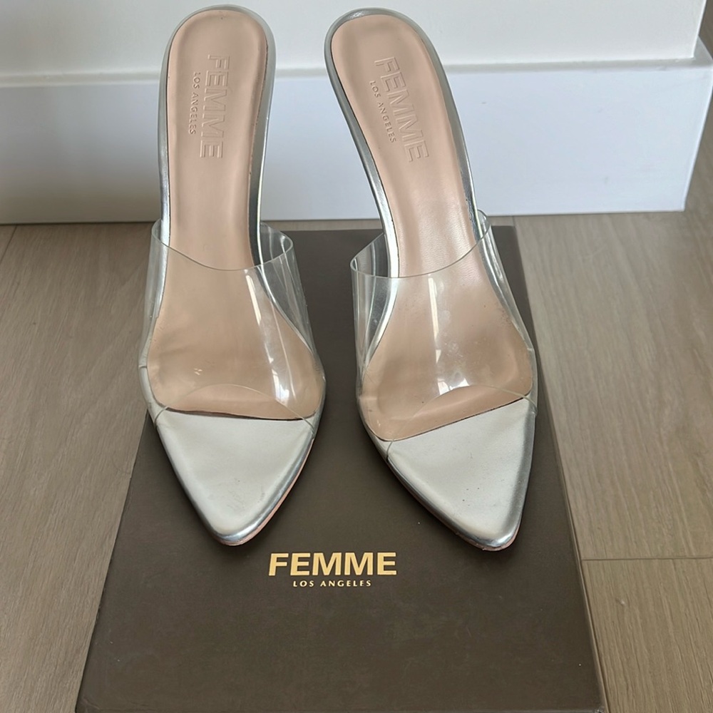 Femme mules